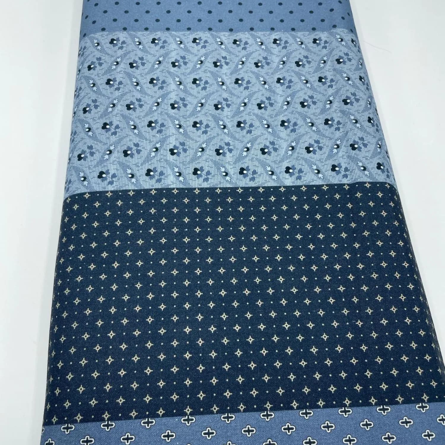 Tela algodón100% patch franjas azules — imagen 1